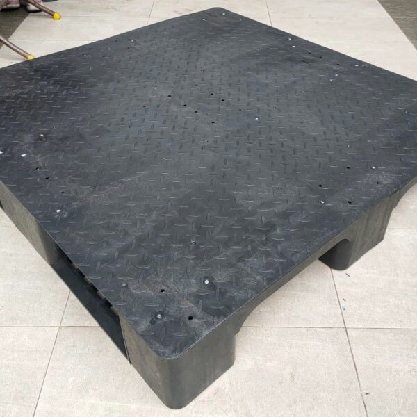 Pallet nhựa - Giá Pallet nhựa - Pallet nhựa 3 chân