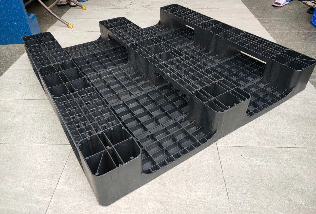 Pallet nhựa - Giá Pallet nhựa - Pallet nhựa 3 chân